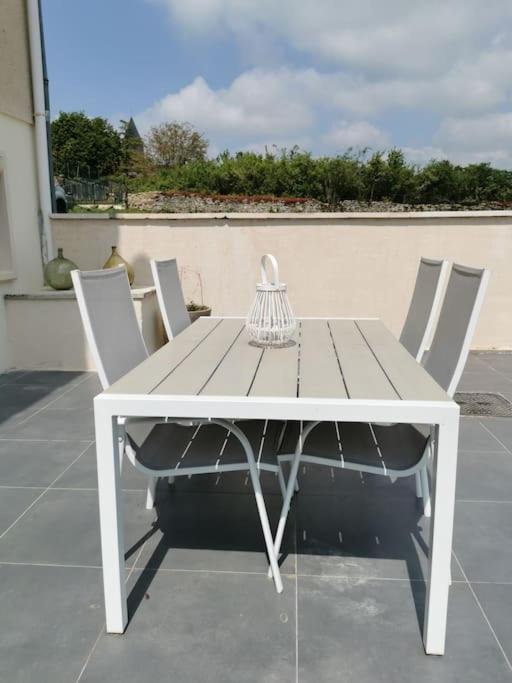 Studio Au Calme Avec Terrasse Rougemont  外观 照片